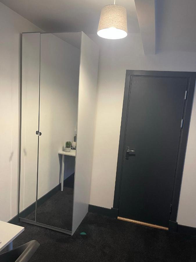Elegant Studio1 Netflix Bathroom Close To Beach Swansea Exterior foto