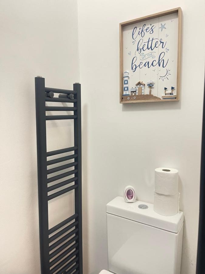 Elegant Studio1 Netflix Bathroom Close To Beach Swansea Exterior foto